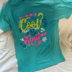 Teal Graphic T-Shirt It’s Cool to be Kind